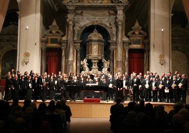 Indimenticabile prova del Coro Harmonia Cantata nel Deutsches Requiem di Brahms